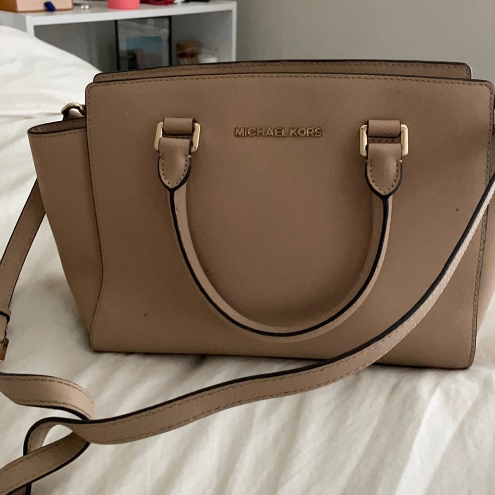 Michael kors cross body/ shoulder bag